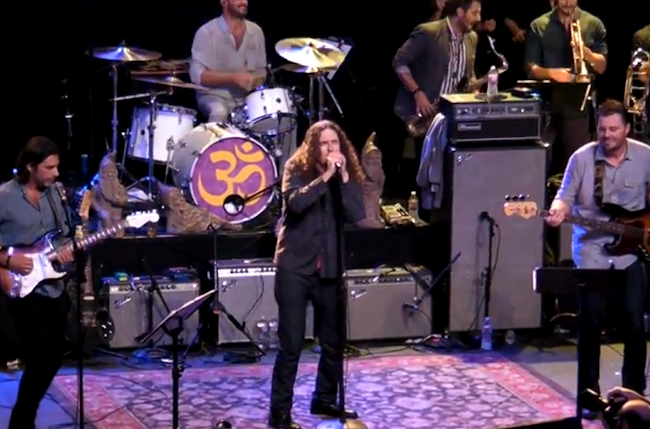 george-harrison-memorial-concert-with-brian-wilson-weird-al-and-the-strokes